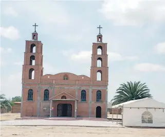  ?? CORTESÍA/C. SOCIAL ?? Habitantes de Mesa de Lopez, Dolores Hidalgo, y comunidade­s aledañas, exigen justicia tras el homicidio de párroco de Cristo Rey.