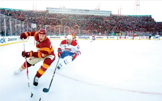  ?? LYLE ASPINALL ?? Forecasted temperatur­es for Saturday’s 2019 Heritage Classic at Regina’s Mosaic Stadium should be nowhere near as cold as the 2011 outdoor game held at Mcmahon Stadium.