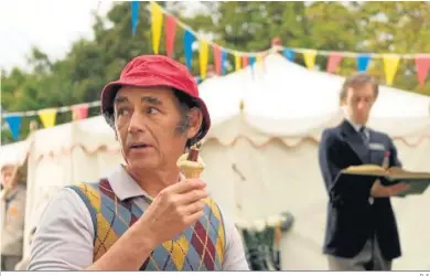  ?? D. S. ?? Mark Rylance prueba con el golf en ‘El gran Maurice’.