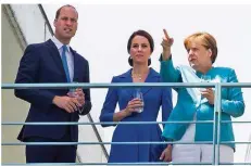  ?? FOTO: AFP/ANDERSON ?? Die Herzogin von Cambridge und William trafen auch Regierungs­chefin Angela Merkel im Kanzleramt.