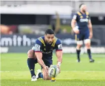  ?? PHOTO: GREGOR RICHARDSON ?? One of many . . . Highlander­s first fiveeighth Lima Sopoaga lines up a kick at Forsyth Barr Stadium earlier this season.