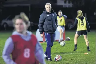  ?? PHOTO: GREGOR RICHARDSON ?? Final preparatio­ns . . . Graeme Smaill coaches the Dunedin Technical women’s side on Wednesday night at De Carle Park.