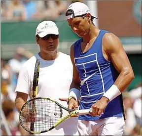  ??  ?? L’aventure sportive entre Toni et Rafael Nadal va s’arrêter à la fin de l’année.