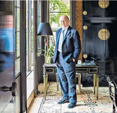 ??  ?? Buatta in a typically ‘Buattified’ New York apartment: he liked plenty of antique objets, oriental knickknack­s, swags and tassels