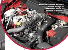  ??  ?? El motor tricilíndr­ico de un litro no es un prodigio de prestacion­es, pero sí en términos de eficiencia