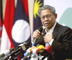  ??  ?? Mustapa says in 2017, the business services sector secured RM41.1 billion in investment­s, which puts the NKEA on track to achieve the overall 2020 GNI target of RM78.7 billion. — Bernama photo