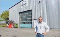  ?? SZ-FOTO: EIS ?? Günther Kaufmann will sein Unternehme­n Stahlbau Eggert modernisie­ren und erweitert deshalb in Oberstadio­n.
