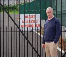  ??  ?? Cllr Bree outside the Fairgreen which has been closed.