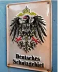  ?? Foto: Alexander Kaya ?? Solche Schilder hängen oft an Häusern von „Reichsbürg­ern“.