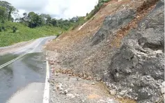  ??  ?? Photo shows debris along the side of Jalan Kapit-Song due to the landslide.