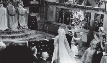  ?? Bild: SVD/TT ?? Det kungliga bröllopet ägde rum i Storkyrkan i Stockholm.
