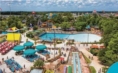  ?? Wet’n’Wild Splashtown ?? Wet’n’Wild Splashtown will be renovated and rebranded as Six Flags Hurricane Harbor Splashtown.