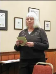  ?? ERIC DEVLIN — DIGITAL FIRST MEDIA ?? West Pottsgrove resident Gladys Frame said she opposed the idea of selling alcohol at the Upland Square Giant supermarke­t during Wednesday’s Board of Commission­ers meeting.
