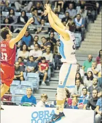  ?? FOTOS: ACB ?? (arriba), Javi Beirán (izquierda) y Alberto Corbacho (derecha), tres de los jugadores que han reaparecid­o tras largas lesiones