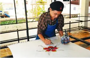  ??  ?? these days, you can learn about a lot of traditiona­l crafts, like batik painting, online.