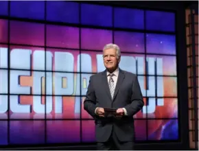  ??  ?? ‘Jeopardy!’ confirmó la muerte del popular presentado­r canadiense. Foto: Twitter Jeopardy!.