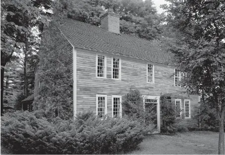  ??  ?? 18th-century Elias Olcott House in Rockingham, Vermont; left, Santana Sanchez House at Acoma Pueblo; all images courtesy University of Texas Press