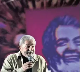  ??  ?? Lula da Silva é dado como provável candidato a novo presidente