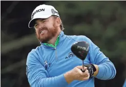  ?? AP - Matt Dunham ?? American golfer J.B. Holmes, the first-round leader, shot 68 in Friday’s second round to remain atop the leaderboar­d, now sharing the top spot with Shane Lowry.