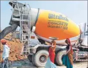 ?? REUTERS ?? UltraTech’s ₹7,950 crore offer received nearunanim­ous backing from Binani Cement lenders at a meeting