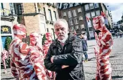  ?? FOTO: ANDREAS BRETZ ?? Der Gastronom Wilhelm Schneider (68) vom „Em Krönche“an der Roßstraße musste jetzt Grundsiche­rung beantragen.