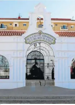  ??  ?? Casa Hermandad de Huelva en la capital onubense.