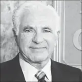  ??  ?? Fred Wapner