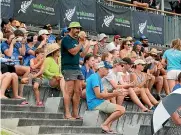  ?? MARK TAYLOR/STUFF ?? Big crowds are expected again at the national waka ama sprint champs at Lake Karapiro.