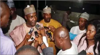  ??  ?? Abdul Aziz Suleiman, Spokesman, Coalition of Northern Youths, briefing the Press