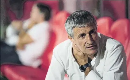  ?? FOTO: PERE PUNTÍ ?? El entrenador del Real Betis, Quique Setién, no ocultó su optimismo en una entrevista concedida al ‘Diario de Sevilla'