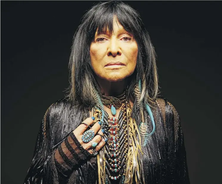  ?? MATT BARNES ?? Saskatchew­an-born Buffy Sainte-Marie is enjoying a career resurgence with her last two albums, 2015’s Power in the Blood and 2017’s Medicine Songs.