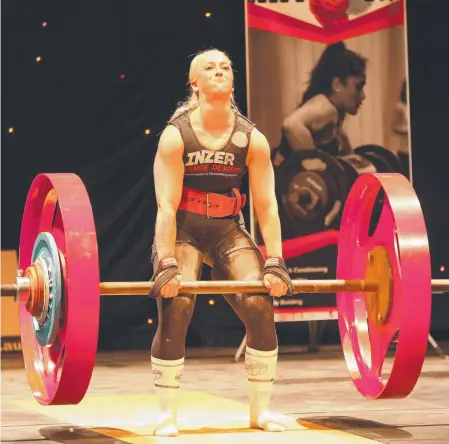  ?? Picture: MIKE BATTERHAM ?? Canadian Melissa Peacock took out the 72.5kg division lifting a total of 317kg at Static Monsters at HOTA.