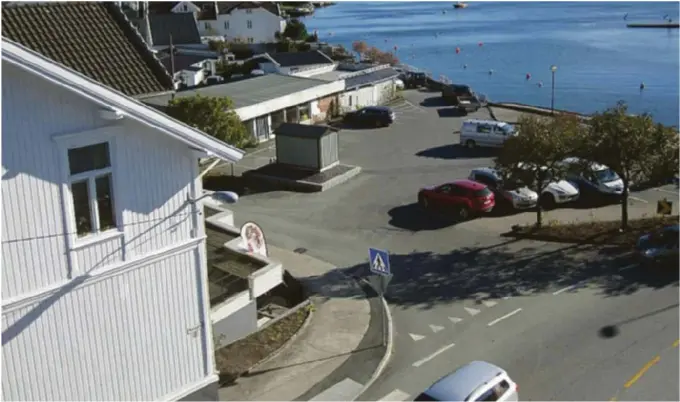  ??  ?? BADESTRAND: Her kan det nå bli leilighets­bygg og badestrand, dersom fylkesmann­en stadfester vedtaket kommunesty­ret gjorde mandag.