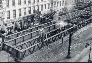  ??  ?? Sid Kaplan saw workers demolishin­g the Third Avenue El from a 78th Street dentist’s office.