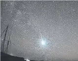  ?? ?? A meteor streaks through the sky in Queensland. Picture: Australian Meteor Reports