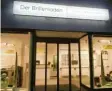  ??  ?? In den Räumlichke­iten von Elektro Röhm in Mering zieht „Der Brillenlad­en“ein.