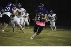  ?? The Sentinel-Record/Krishnan Collins ?? ■ Jessievill­e’s Broc Mayr (20) carries the ball against Centerpoin­t Oct. 14, 2022, at Phillips Field.