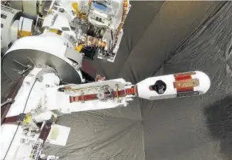  ?? NASA / INTA ?? El despliegue del instrument­o de medición que aportará más datos del planeta rojo.