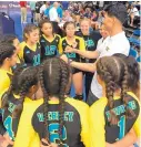  ?? COURTESY OF HENRY SANDOVAL ?? Head coach Gitaik Hong instructs his Ohana players during a match at the recent Girls Junior National Championsh­ips in Indianapol­is.