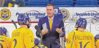  ?? Rob Rasmussen / Contribute­d via Quinnipiac Athletics ?? Quinnipiac coach Rand Pecknold.