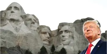  ?? SAUL LOEB/AFP ?? MONUMEN EMPAT PRESIDEN: Presiden AS Donald Trump mengawali perayaan hari kemerdekaa­n AS di Mount Rushmore National Memorial, Keystone, South Dakota, pada Jumat (3/7). Foto bawah, seorang aktivis melewati deretan polisi yang menjaga lokasi itu karena para pendemo sempat menutup akses Mount Rushmore.