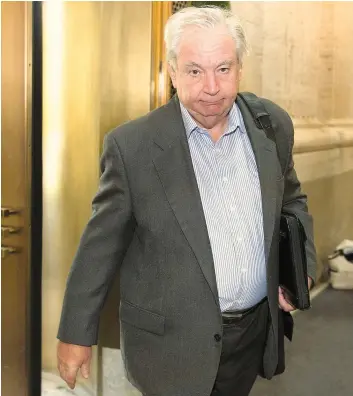  ?? PHOTO CHANTAL POIRIER ?? Lors de son passage à la Cour d’appel la semaine dernière pour contester la saisie de ses biens, l’ex-maire de Brossard Jean-Marc Pelletier a refusé de commenter.