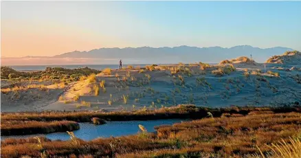  ??  ?? Farewell Spit has an extraordin­ary variety of landscapes.