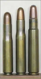  ??  ?? The battle of the classic 400s: .425 Magnum Express (left), .404 Jeffery (middle) and .416 Rigby (right). Note the rebated rim of the .425.