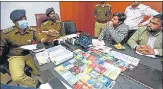  ?? SUNIL GHOSH /HT PHOTO ?? Police recovered 70 stolen cards.