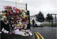  ??  ?? Pupils left hundreds of tributes to Bailey Gwynne