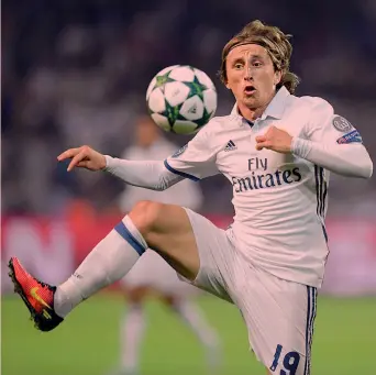  ?? IPP ?? Luka Modric, 32 anni, gioca dal 2012 al Real Madrid: con gli spagnoli ha vinto 4 Champions League