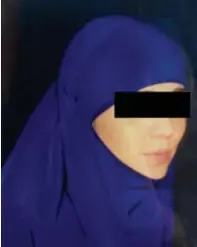  ?? FOTO RR ?? Nora V. is een van de gerepatrie­erde IS-vrouwen. Ze was te zien in video’s van IS met vuurwapens.