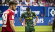  ??  ?? Rony Lopes a réduit le score d’un tir splendide dans la lucarne. En vain. (Photo S.Senaux/ASM)