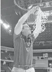  ?? Craig Moseley / Houston Chronicle ?? Tompkins coach Bobby Sanders hopes to be cutting down the net on a Class 6A state title Saturday night.